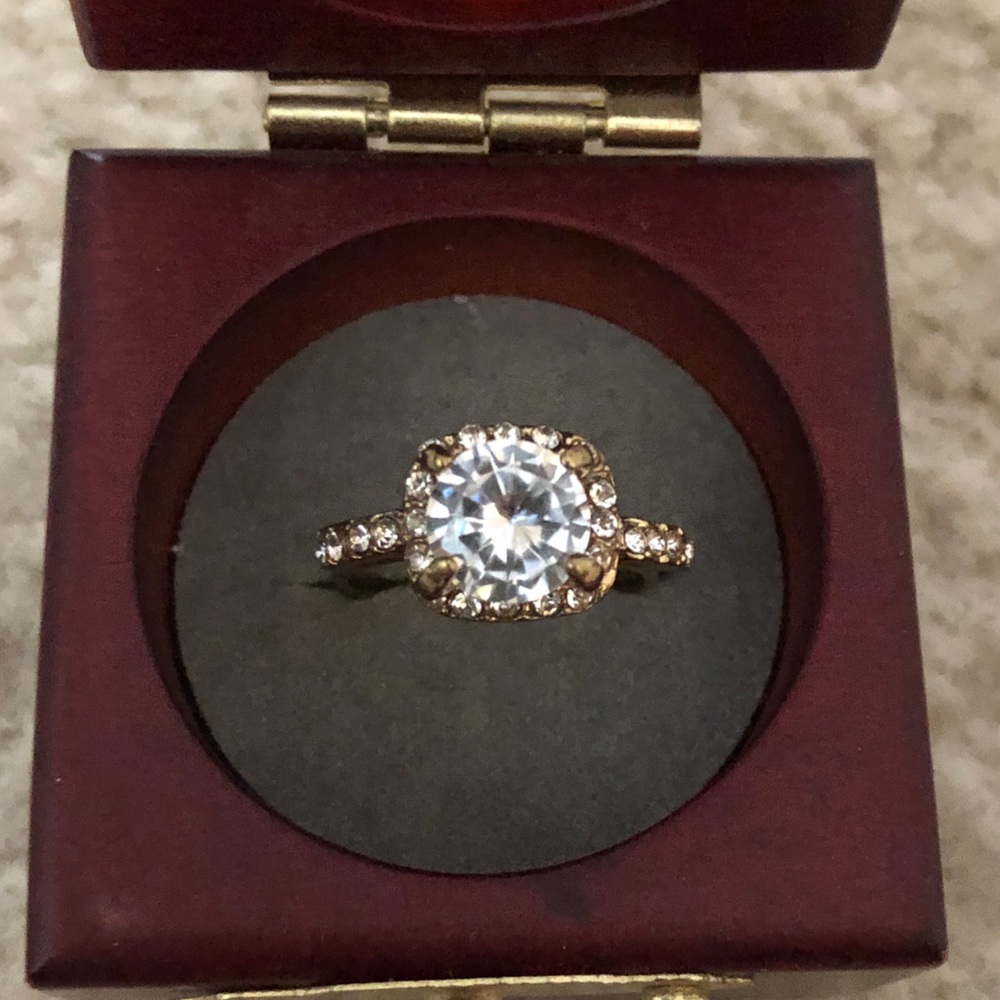 Halo gold colored ring